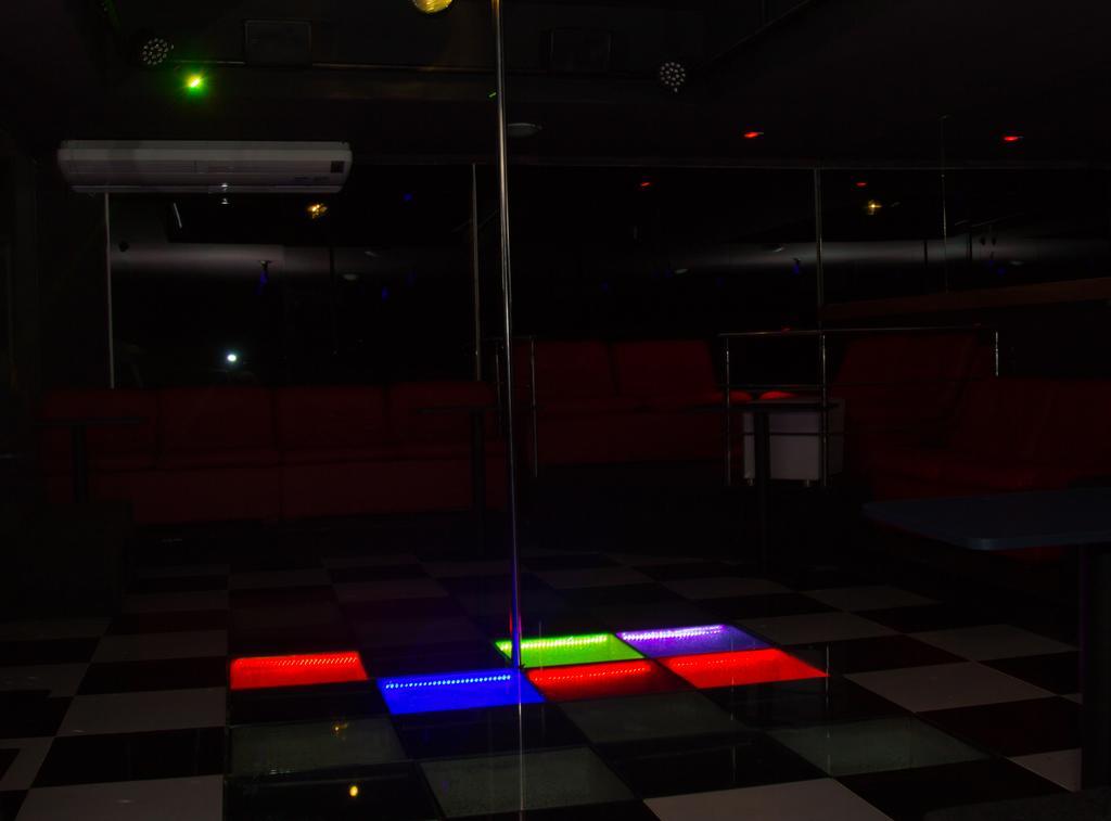 Villamor Nudista Liberal Adult Only 4*